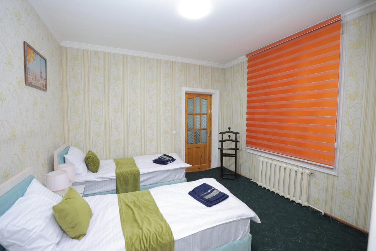Hotel S & D Hostel タシュケント エクステリア 写真